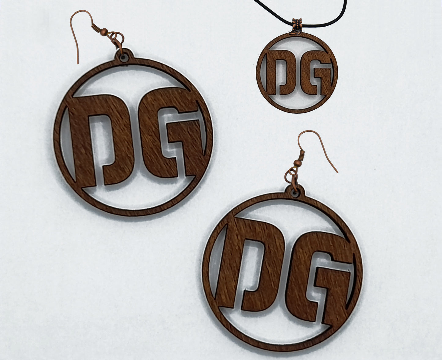 "INITIALS NAME" earrings in wood